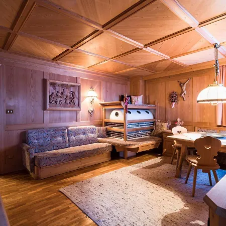 Apartment Piciulei